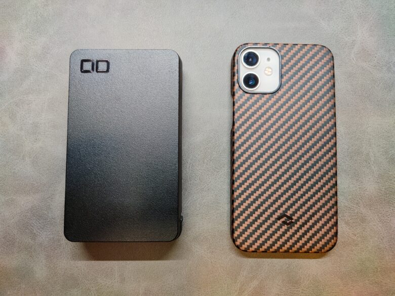 iPhone12miniとサイズ比較