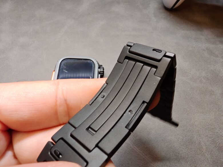 「純チタン製コンパチブルAppleWatchバンド」