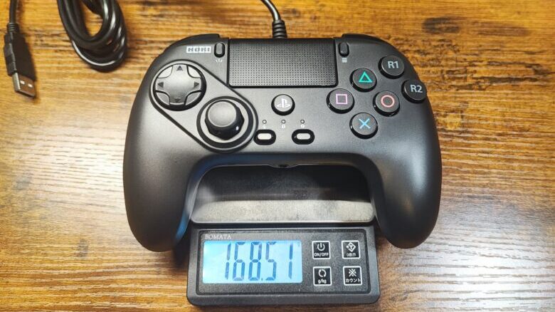 HORIファイティングコマンダーOCTAの重さ