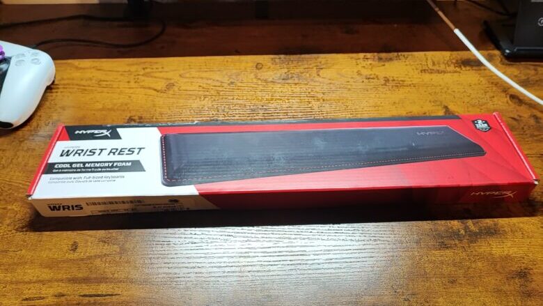 リストレスト【HyperX Wrist Rest】