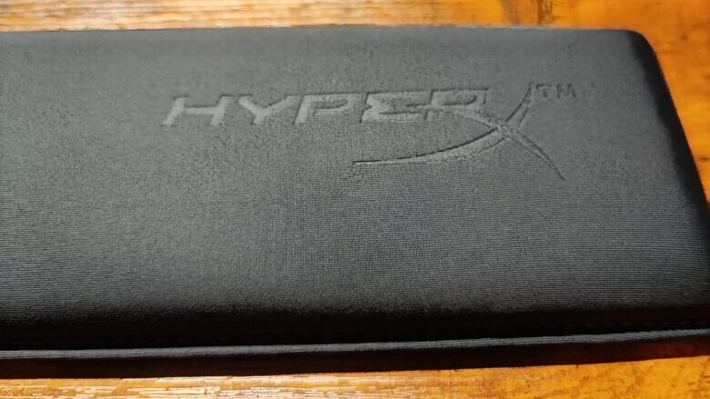 リストレスト【HyperX Wrist Rest】