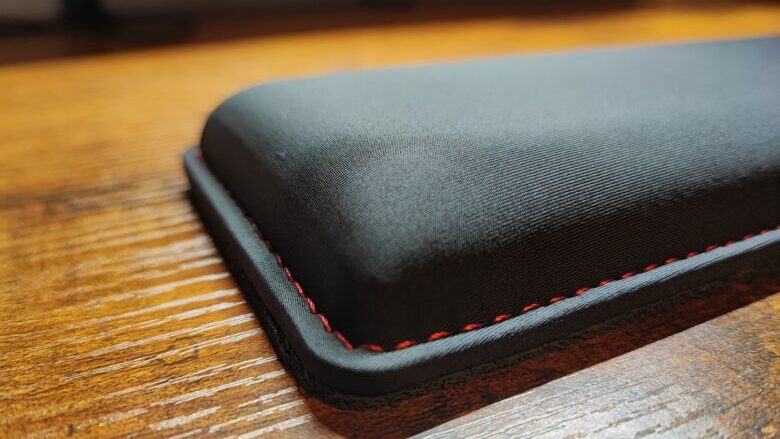 リストレスト【HyperX Wrist Rest】