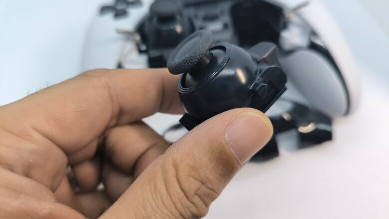 DualSense Edgeのスティックモジュール