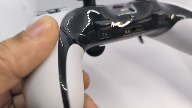 DualSense Edgeのグリップ