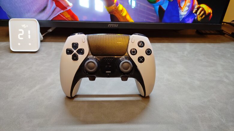 3Dプリンターで印刷したDualSenseEdgeミニマルスタンド