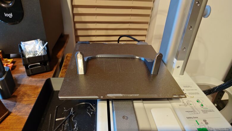 3Dプリンターで印刷したDualSenseEdgeミニマルスタンド