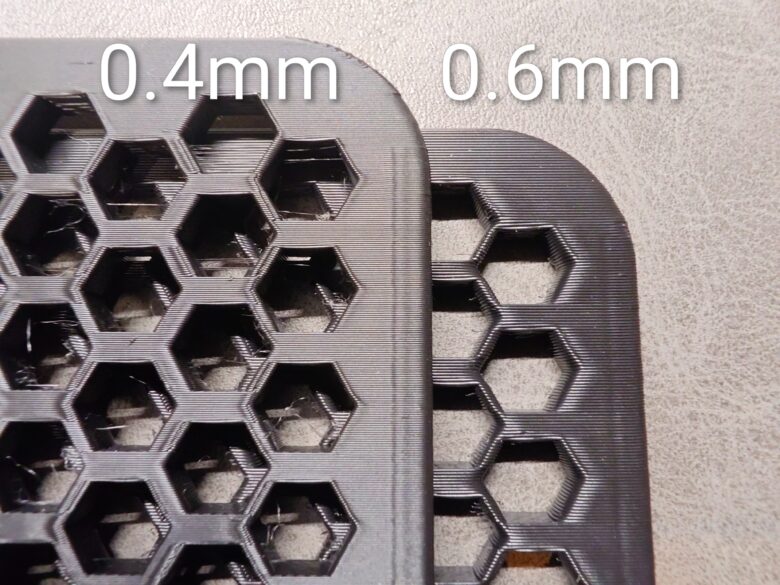 0.4mmと0.6mmの比較